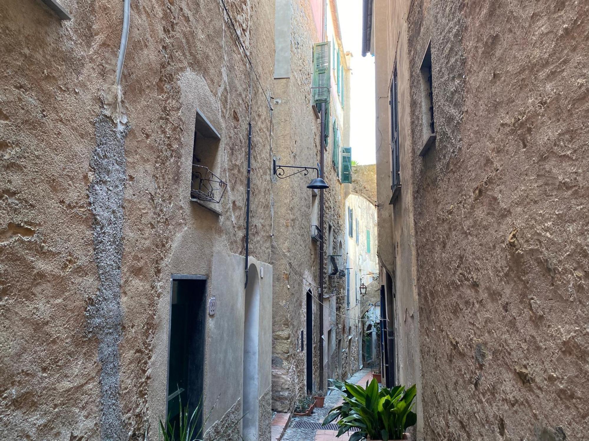 La Finestra Sul Borgo Bed and Breakfast Cervo Εξωτερικό φωτογραφία