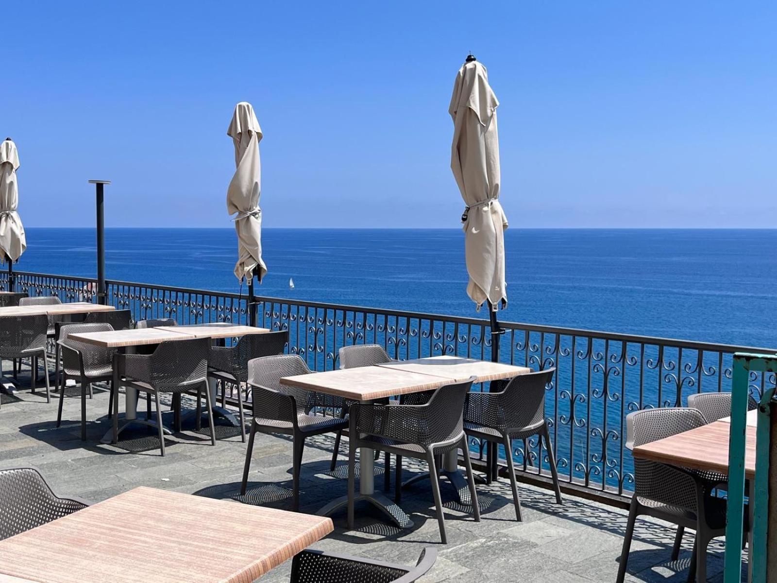La Finestra Sul Borgo Bed and Breakfast Cervo Εξωτερικό φωτογραφία