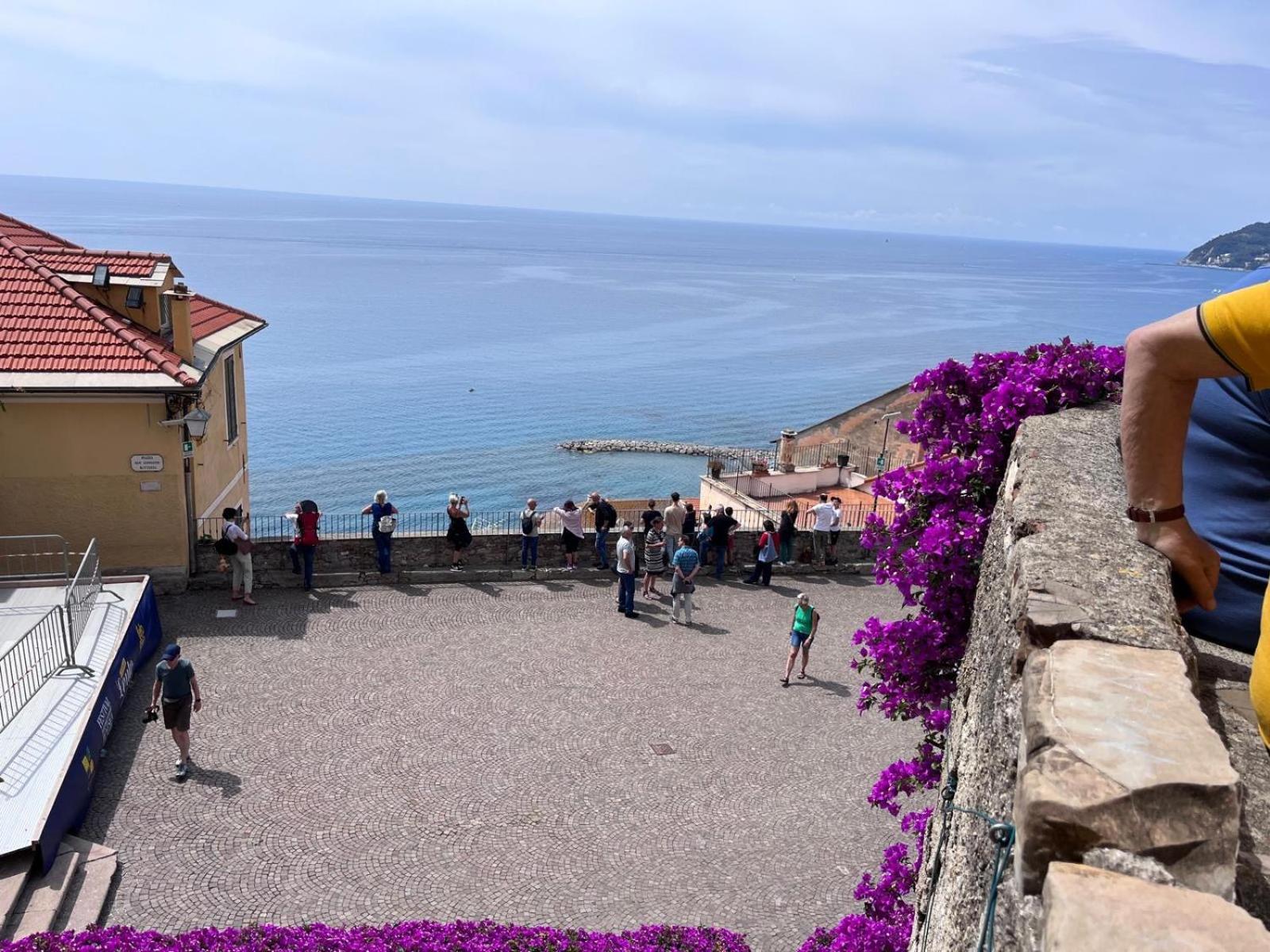 La Finestra Sul Borgo Bed and Breakfast Cervo Εξωτερικό φωτογραφία