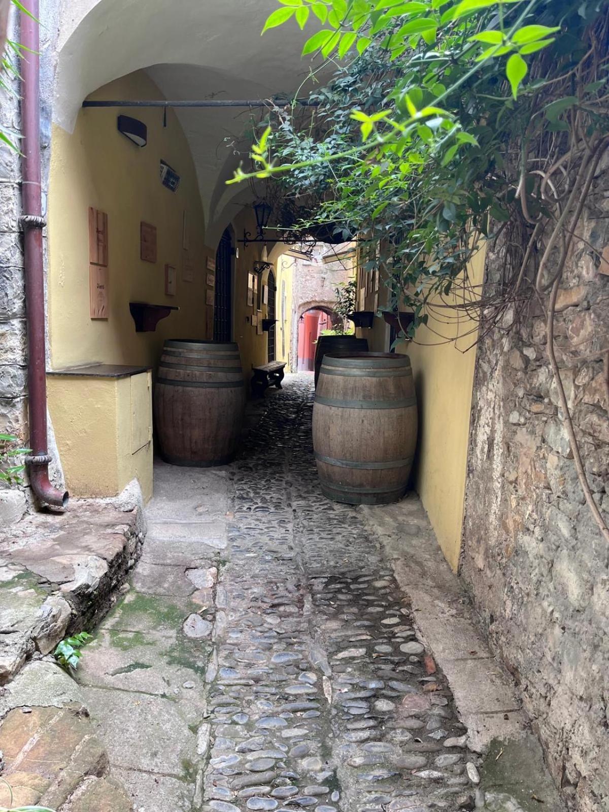 La Finestra Sul Borgo Bed and Breakfast Cervo Εξωτερικό φωτογραφία
